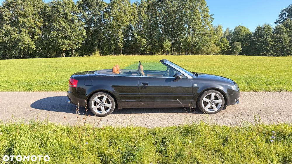 Audi A4 Cabrio 2.4 - 13