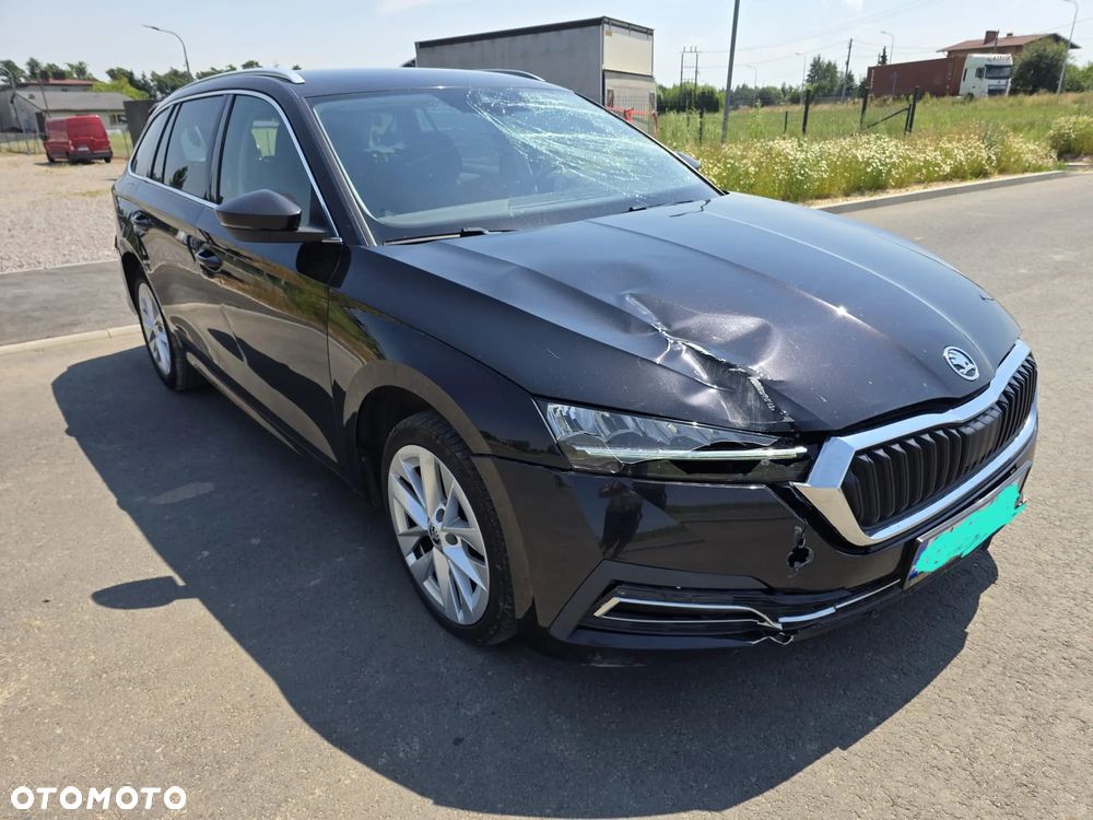 Skoda Octavia 2.0 TDI DSG Edition - 3