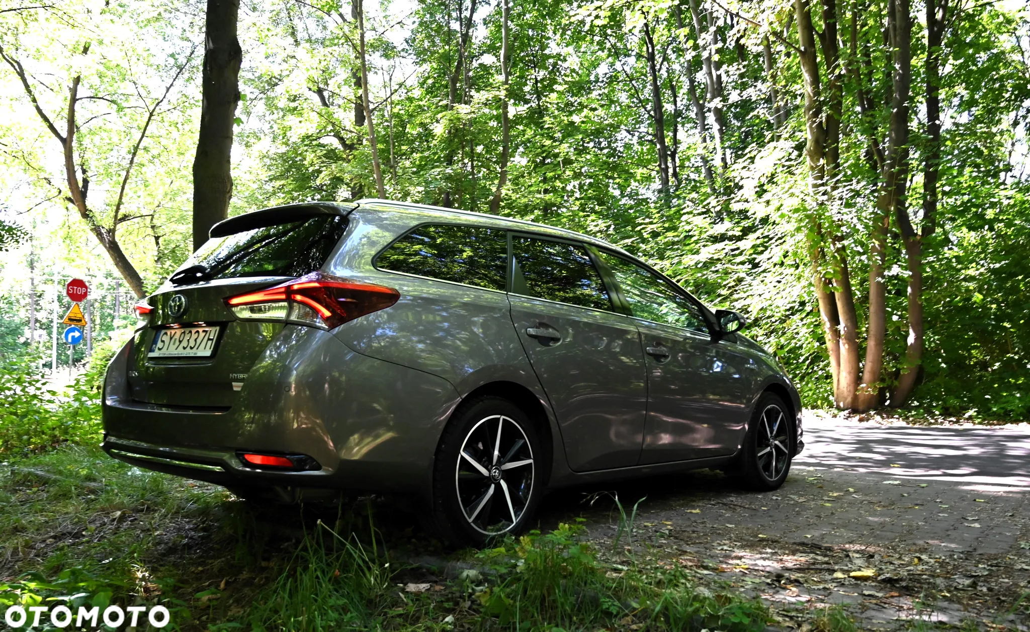 Toyota Auris - 15