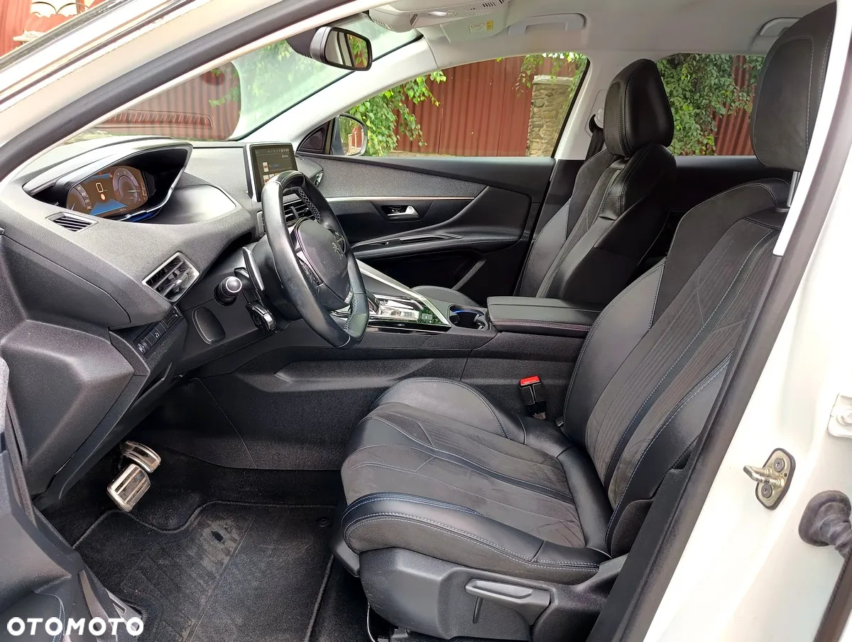 Peugeot 3008 1.5 BlueHDi Crossway S&S EAT8 - 32