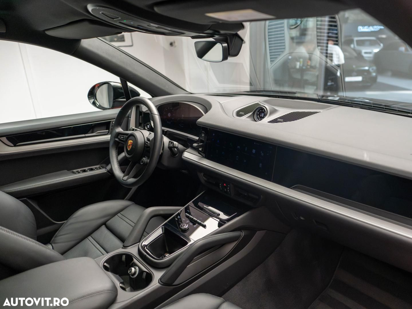 Porsche Cayenne - 22