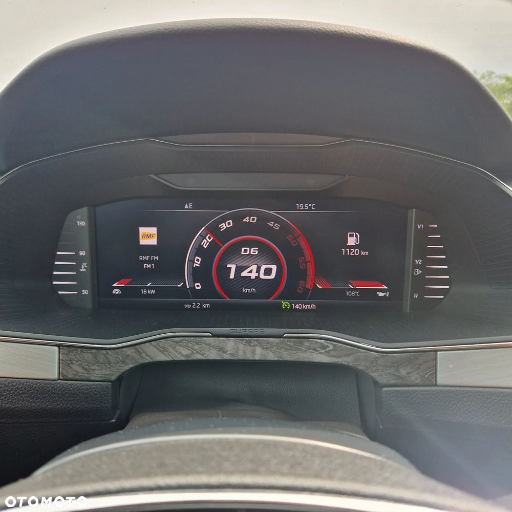 Skoda Superb 2.0 TDI Ambition DSG - 15
