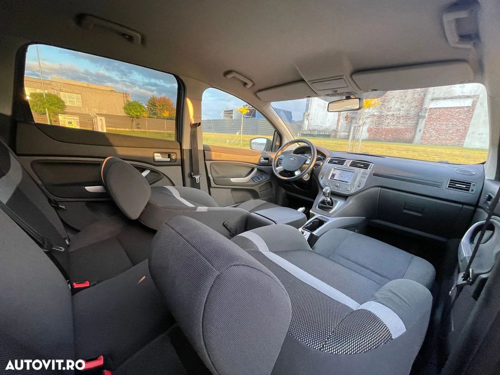 Ford Kuga 2.0 TDCi 4WD Titanium - 30