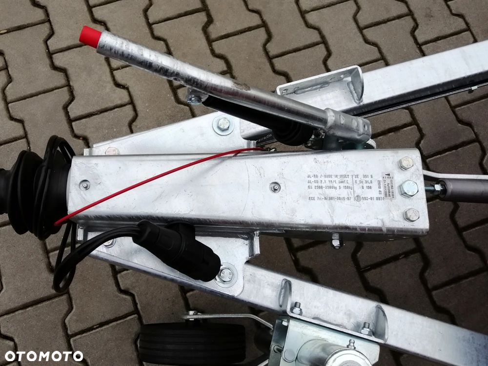 Besttrailers Przyczepa pod kontener 10-stopowy producent Besttrailers - 6