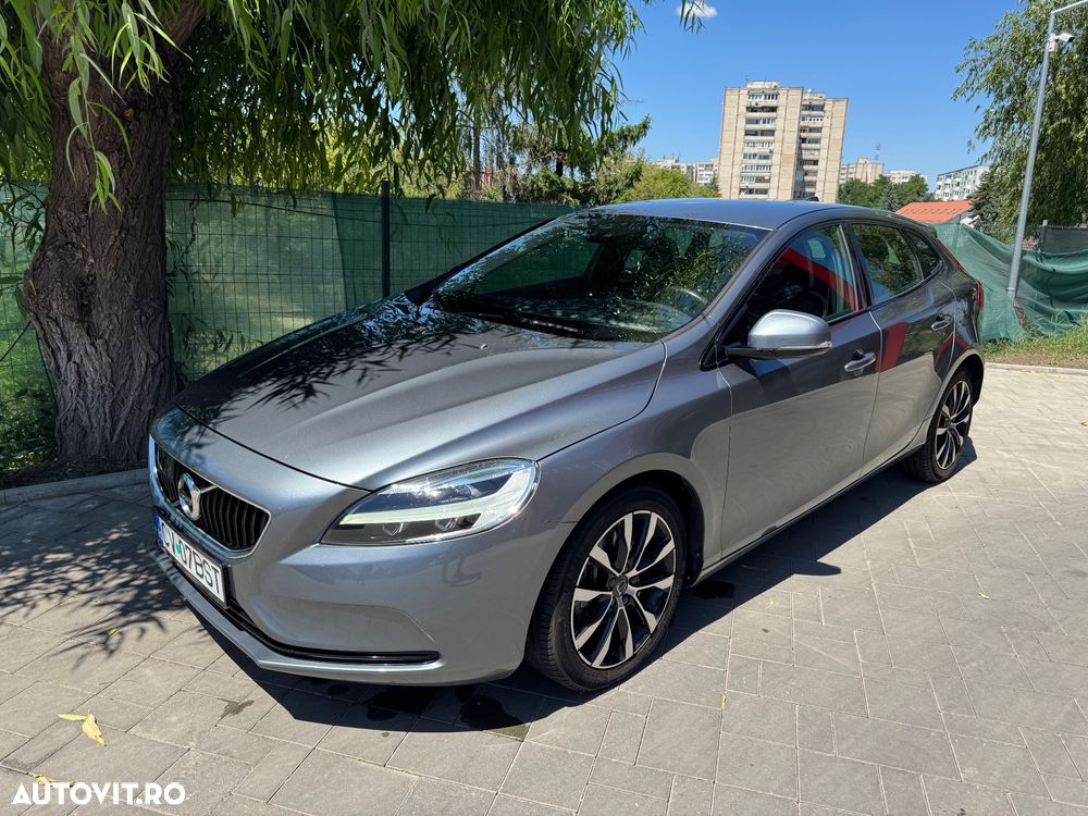 Volvo V40 D3 Geartronic Momentum - 4