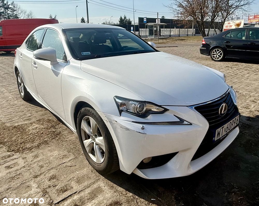 Lexus IS - 2