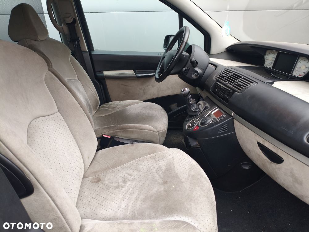 Citroën C8 2.0 HDi Exclusive - 10