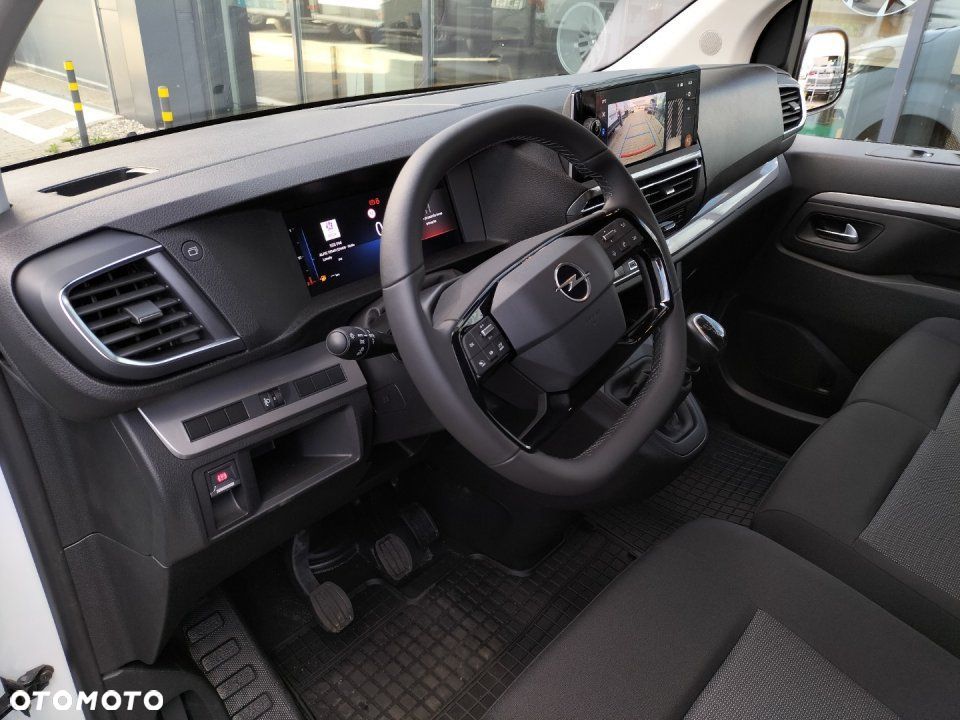 Opel Vivaro - 10