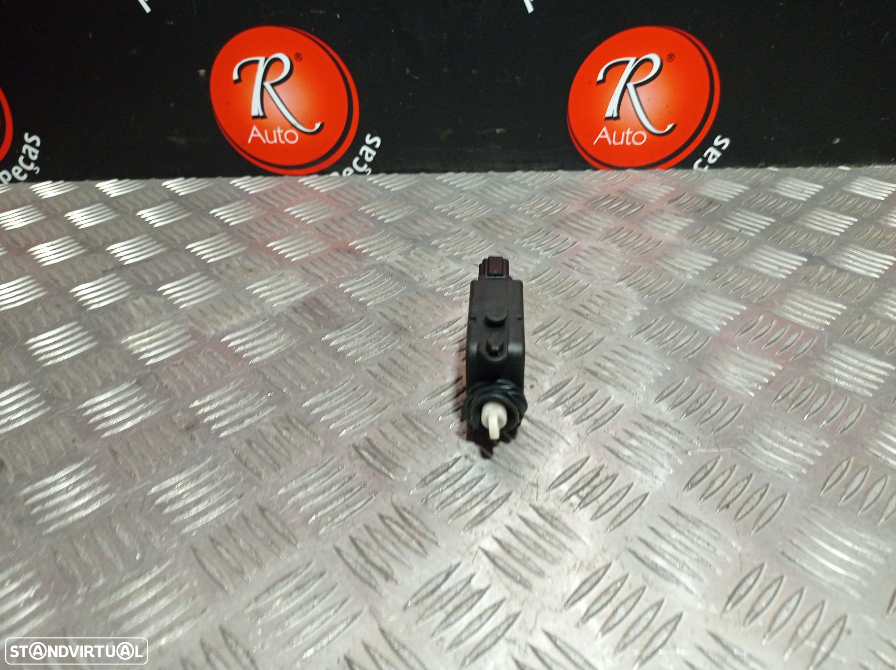 Pistola Da Mala Opel Corsa B (S93) - 2