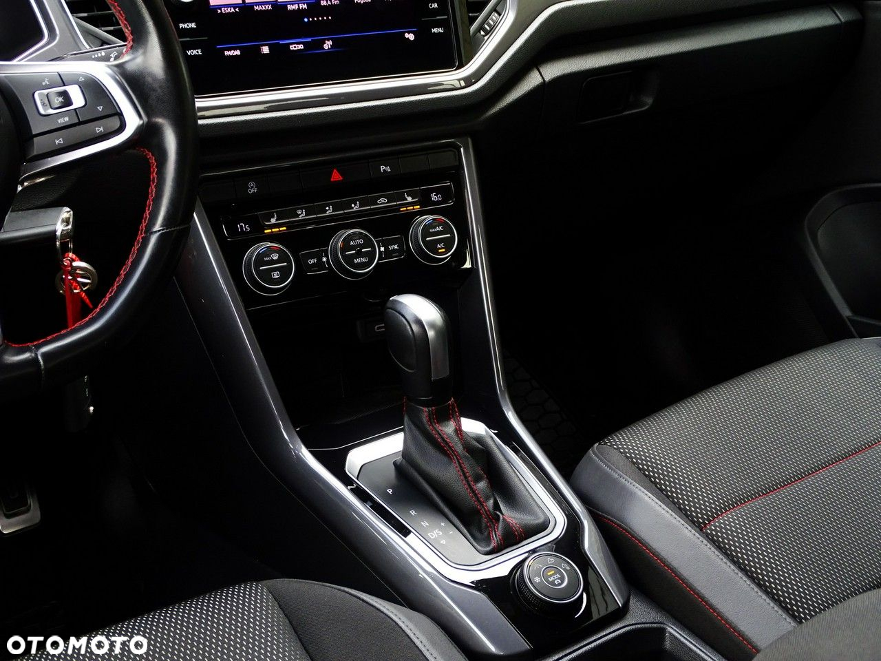 Volkswagen T-Roc 2.0 TSI 4Motion Premium DSG - 35