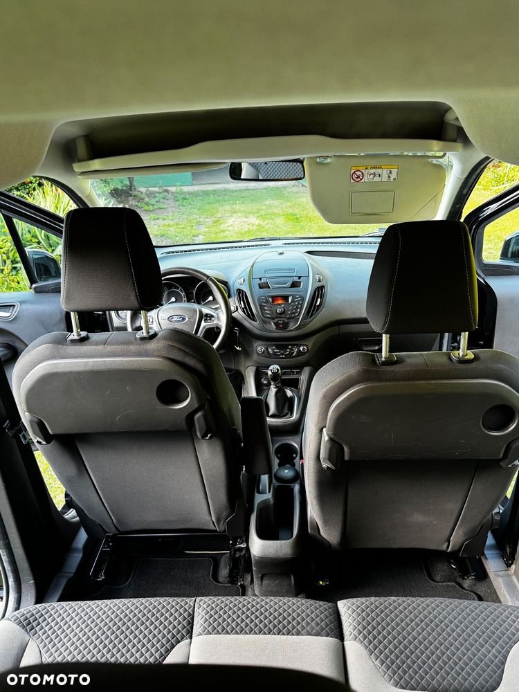 Ford Tourneo Courier 1.0 EcoBoost Titanium - 9