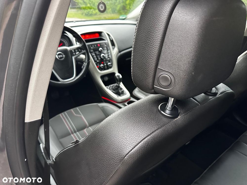 Opel Astra 1.4 Turbo - 18
