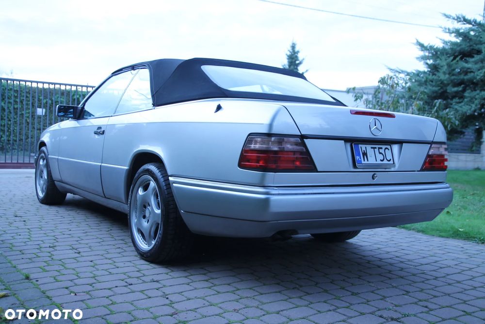 Mercedes-Benz W124 (1984-1993) - 12