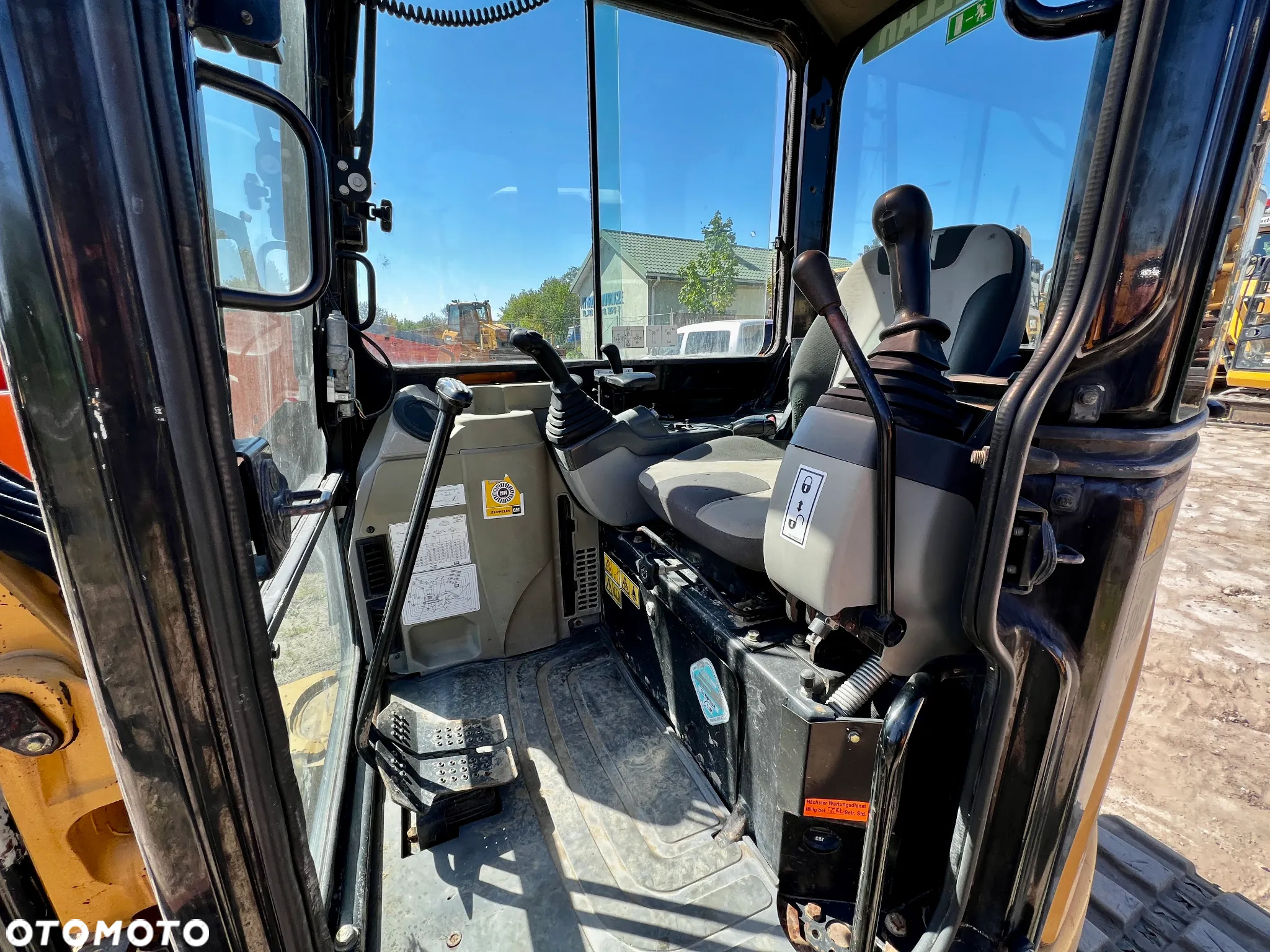 Caterpillar koparka CAT 304C CR - 9