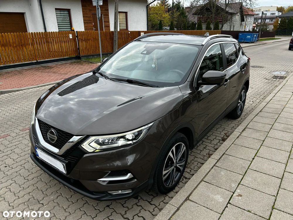 Nissan Qashqai 1.3 DIG-T TEKNA - 10