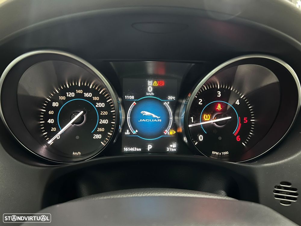 Jaguar XE 2.0 D Portfolio Aut. - 17