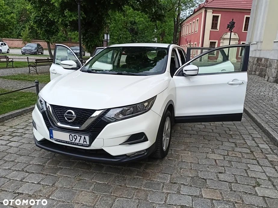 Nissan Qashqai - 35