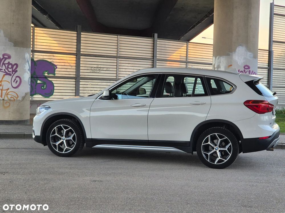 BMW X1 sDrive18i GPF xLine - 21