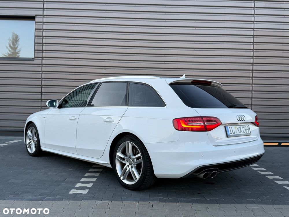Audi A4 Avant 2.0 TDI DPF clean diesel S line Sportpaket - 4