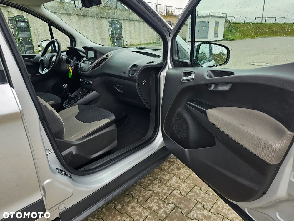 Ford Transit Courier 1.0 EcoBoost Trend - 9