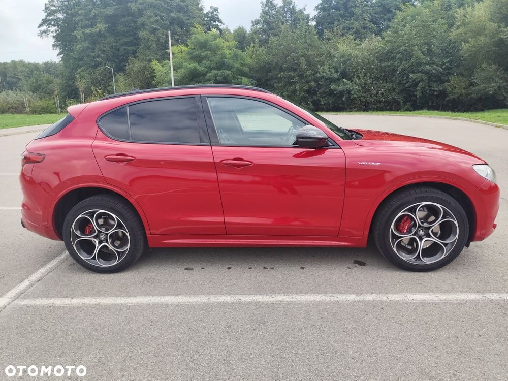 Alfa Romeo Stelvio - 6