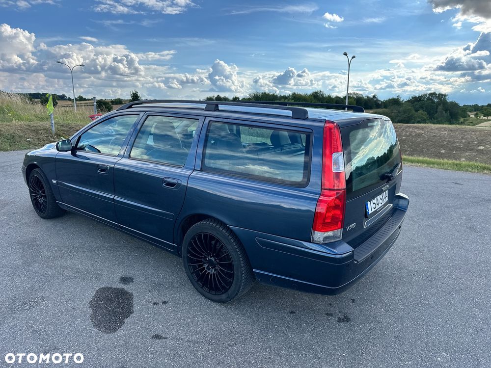 Volvo V70 2.4 Momentum - 16