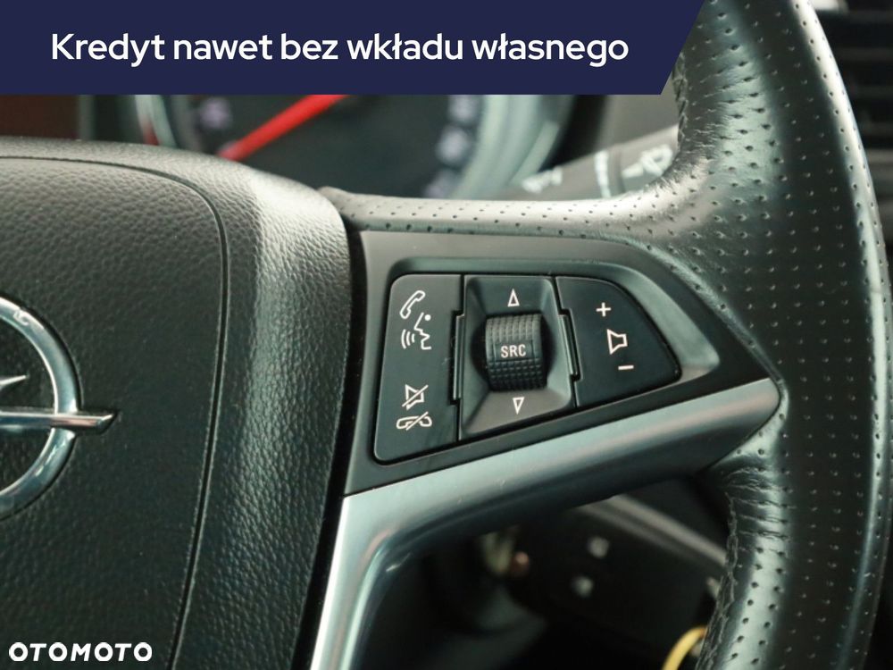 Opel Insignia - 19