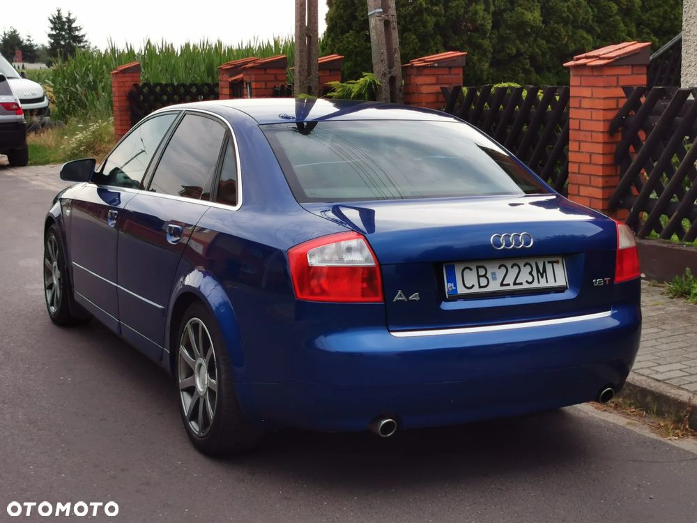 Audi A4 Limousine 1.8T - 12