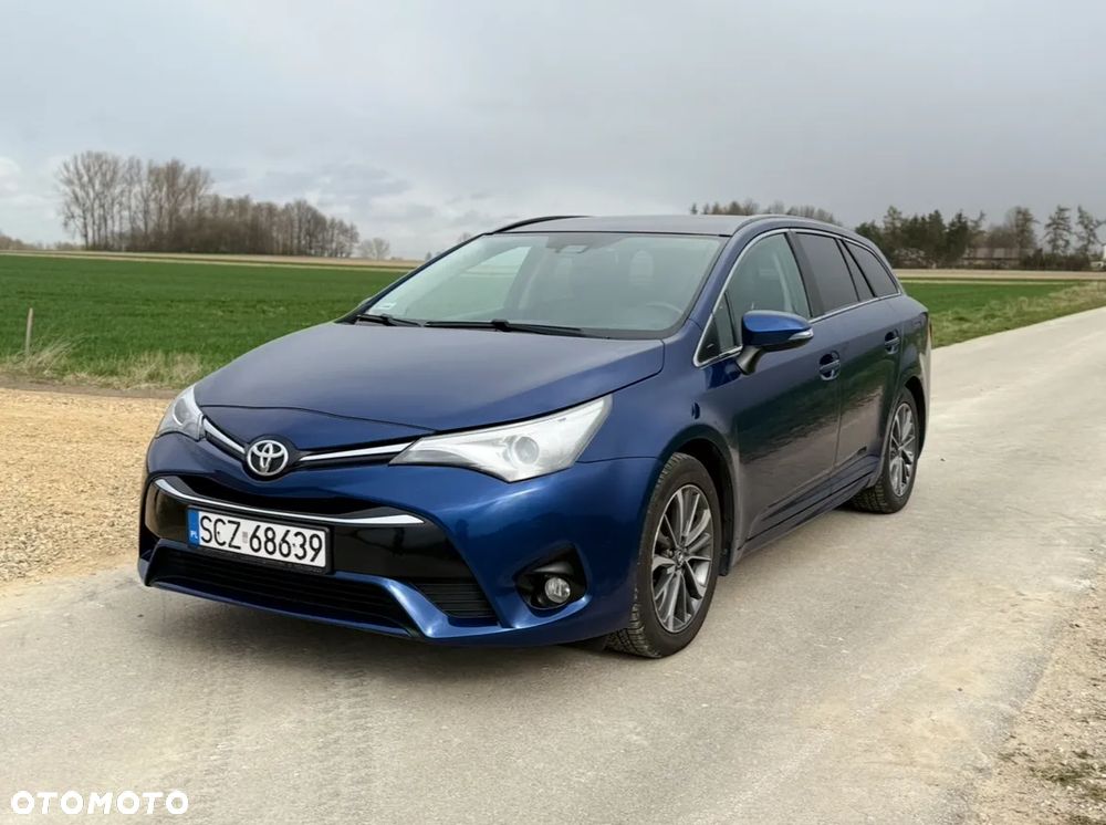 Toyota Avensis 2.0 D-4D Prestige - 1