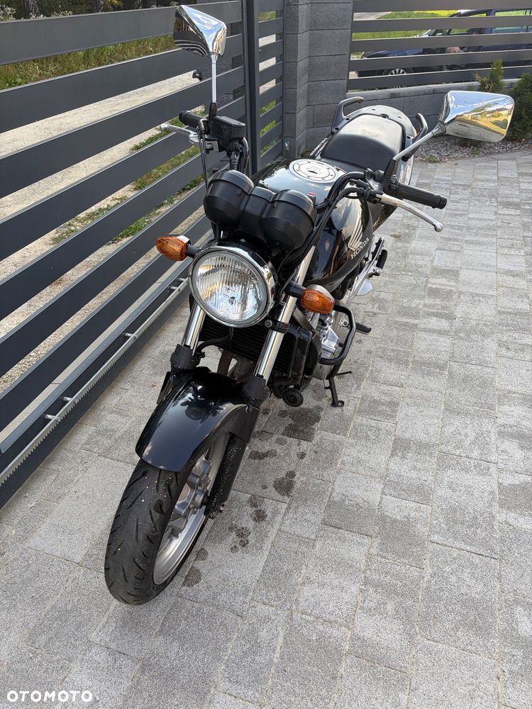 Honda CBF - 13