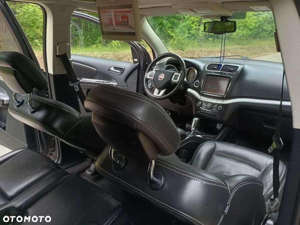 Fiat Freemont 2.0 Multijet Black Code AWD - 26