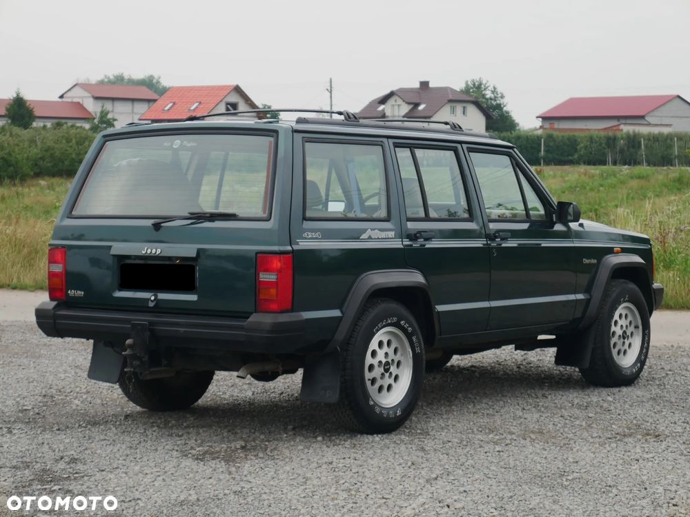 Jeep Cherokee 4.0 Limited - 9