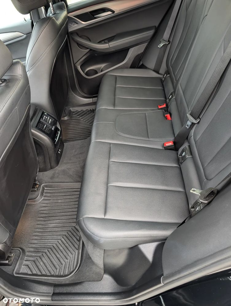 BMW X3 - 26