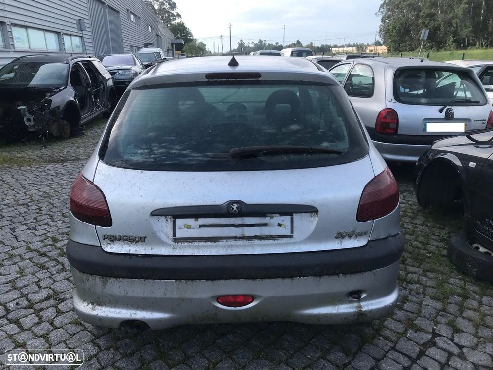 Peugeot 206 2.0 HDi Van 2002 - Para Peças - 5