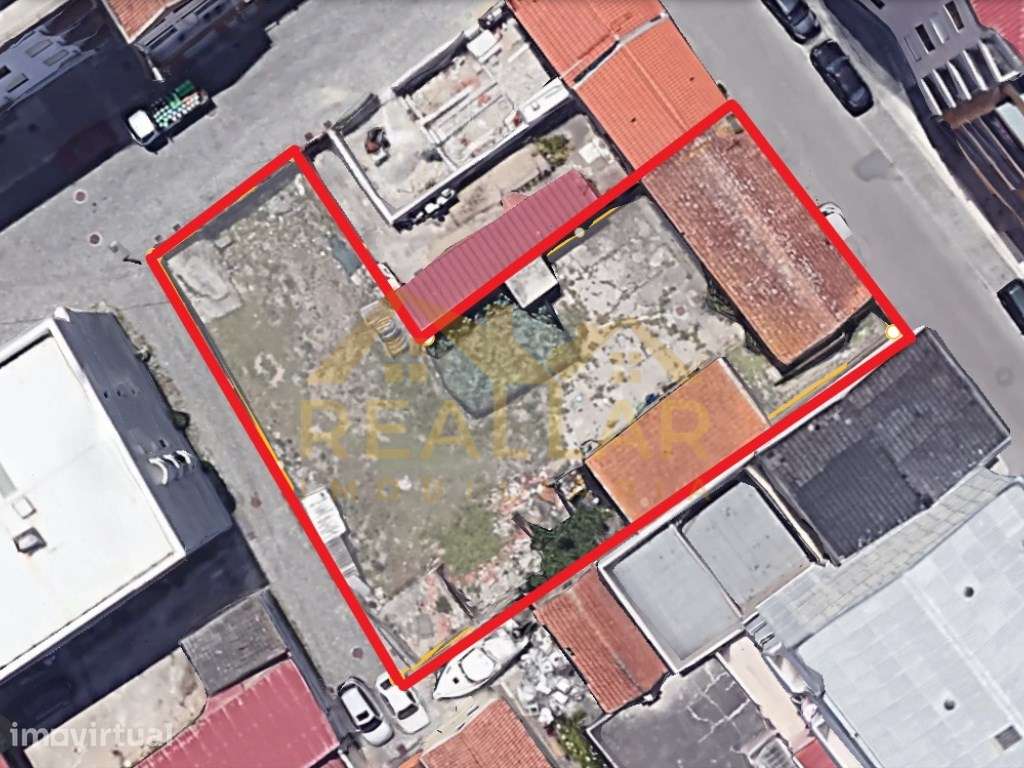 Terreno de construção com ruínas em Aver-o-mar - Póvoa de Varzim - Grande imagem: 2/15