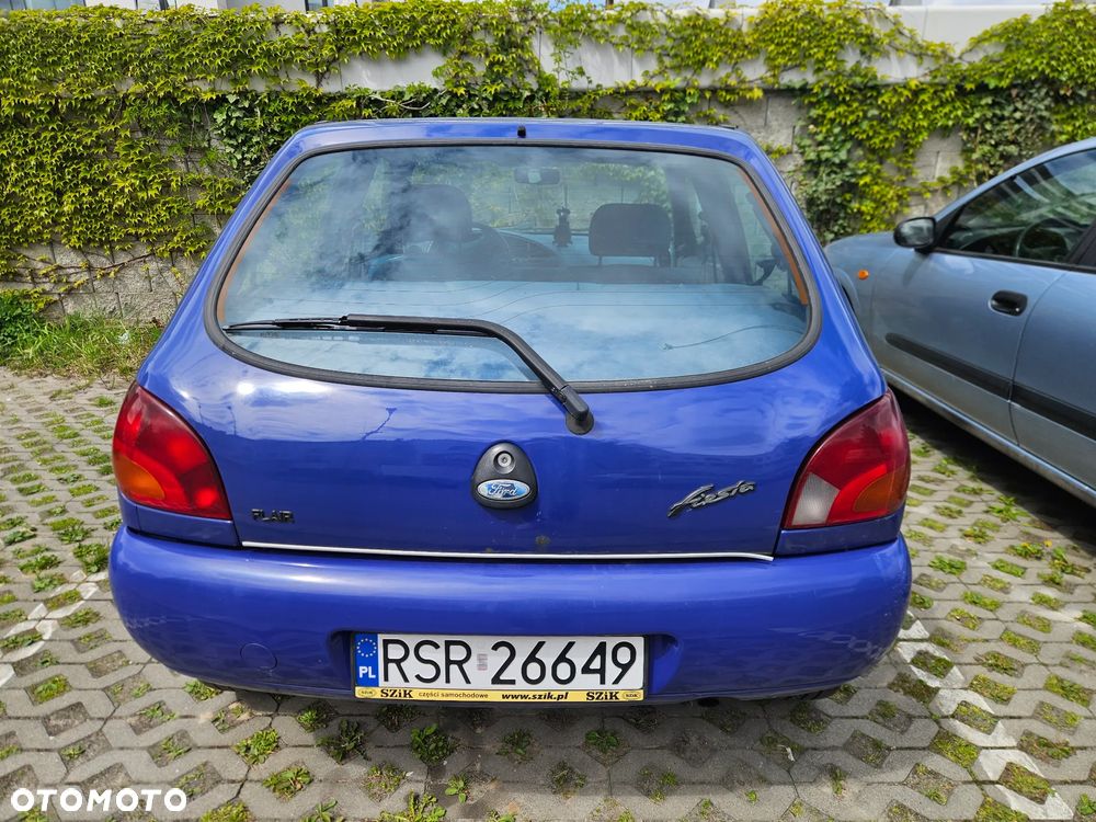 Ford Fiesta 1.8 D Fun - 6