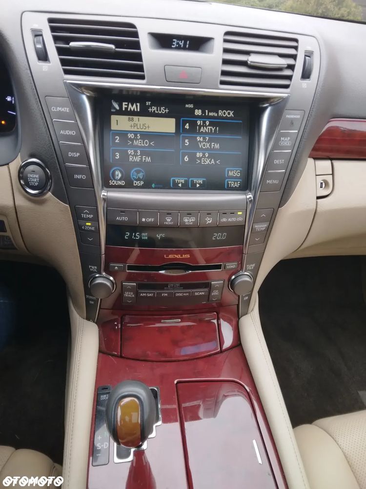 Lexus LS 460 Prestige - 15