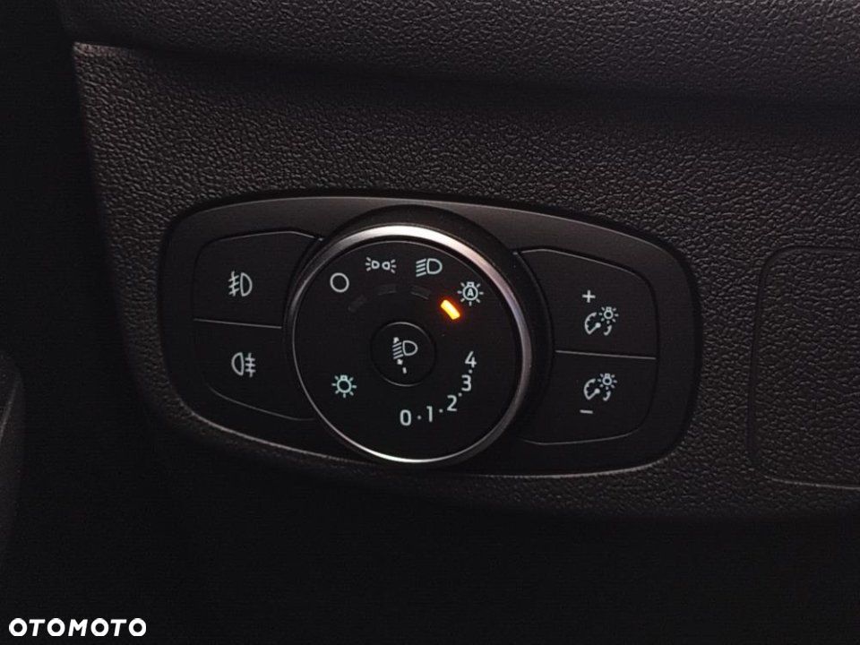 Ford Focus - 23