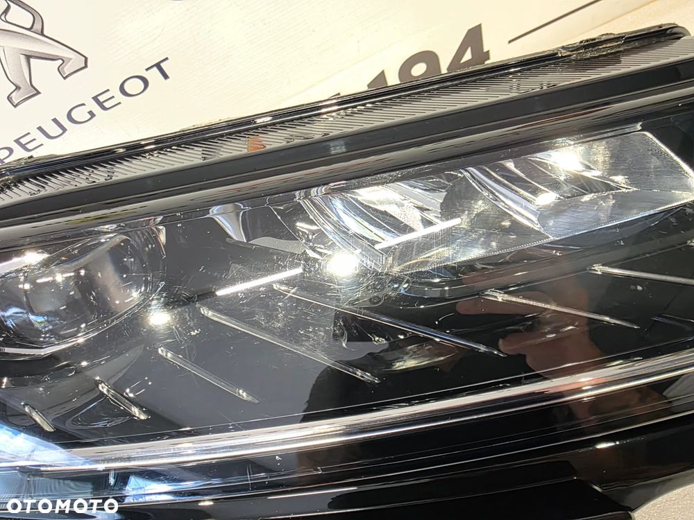 SKODA KAROQ 57B 17- FULL LED FULLLED FULLED PRAWA LAMPA PRZEDNIA PRZÓD NR 57B941016D NR AUKCJI LPP352 - 4