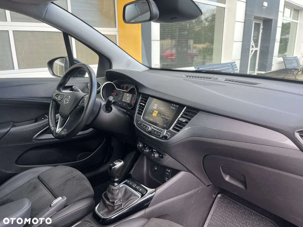 Opel Crossland X - 19