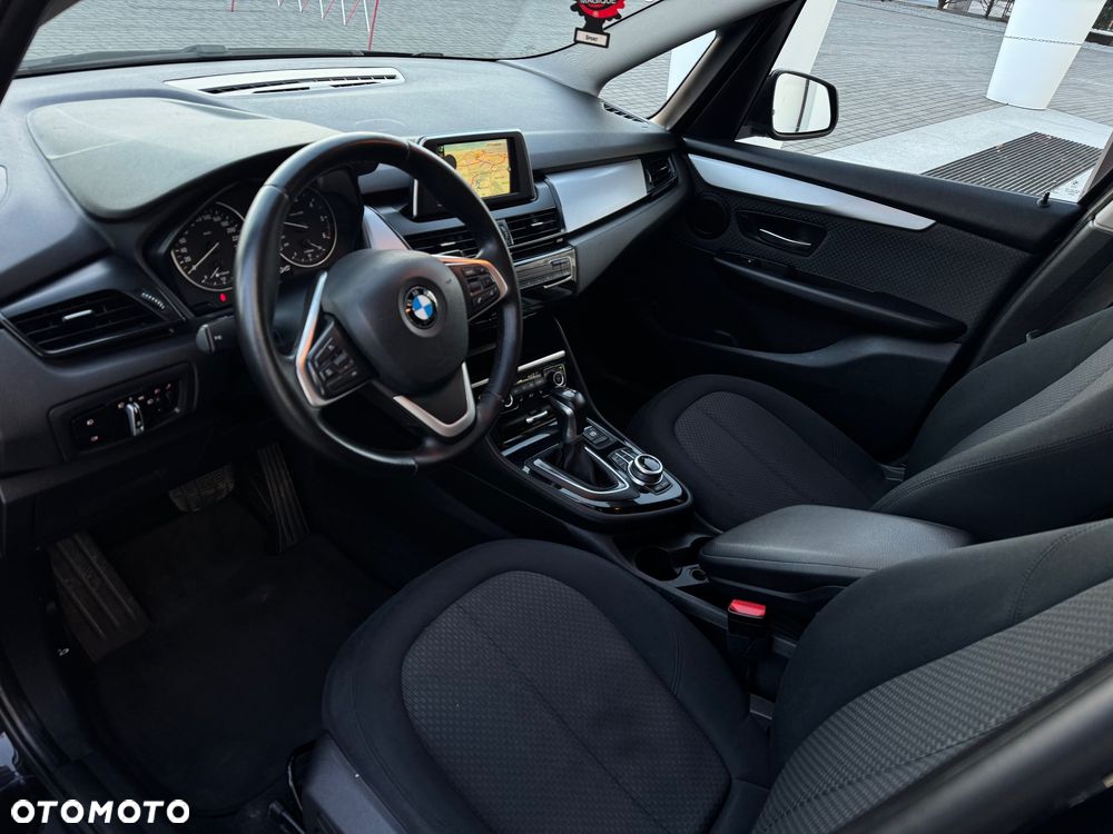 BMW Seria 2 216d GT Sport Line - 28