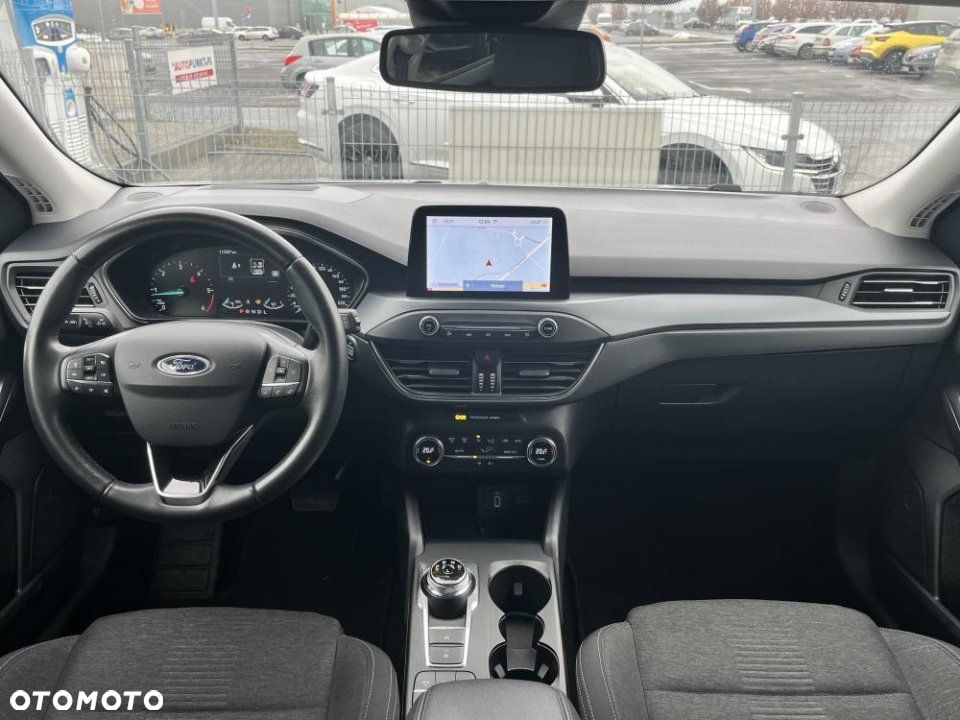 Ford Focus - 25