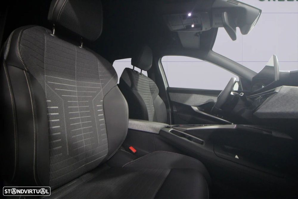 Peugeot E-3008 73 kWh Allure - 13