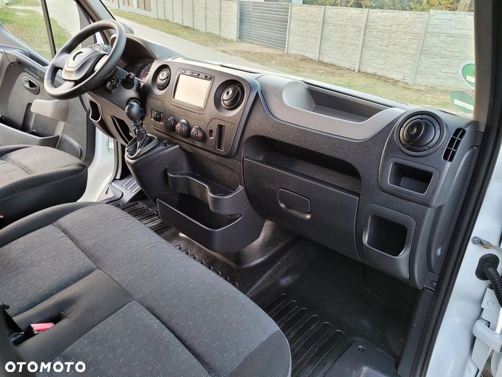 Renault Master - 31