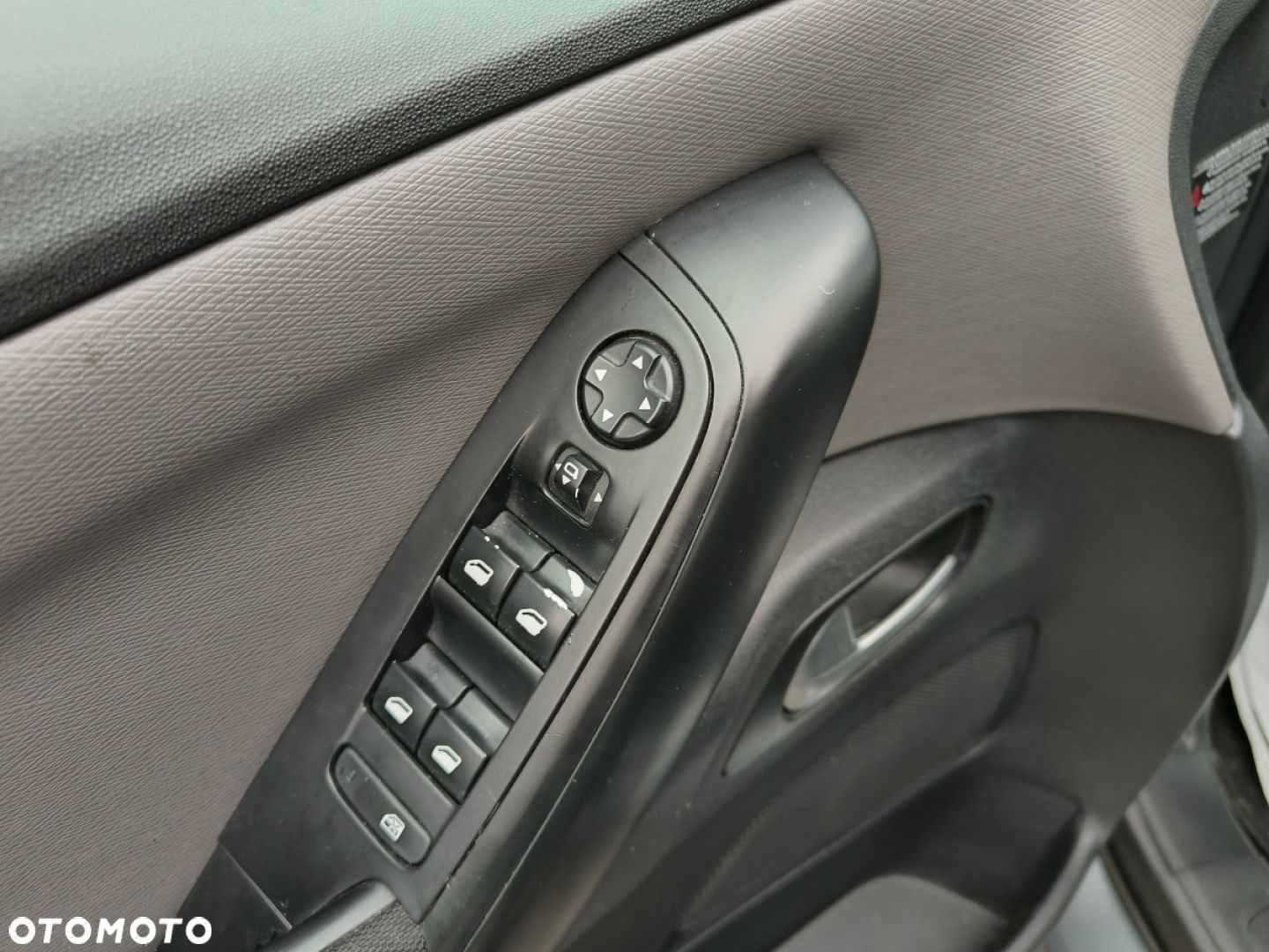 Citroën C4 Grand Picasso - 13