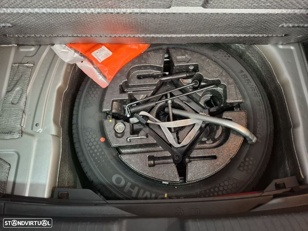 VW Polo 1.0 TSI Urban DSG - 24