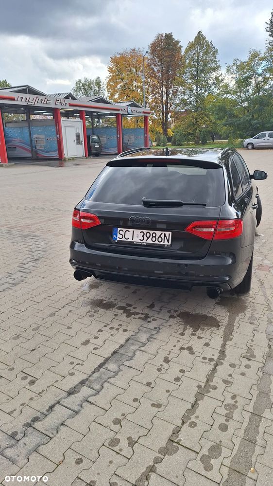 Audi A4 Avant - 16