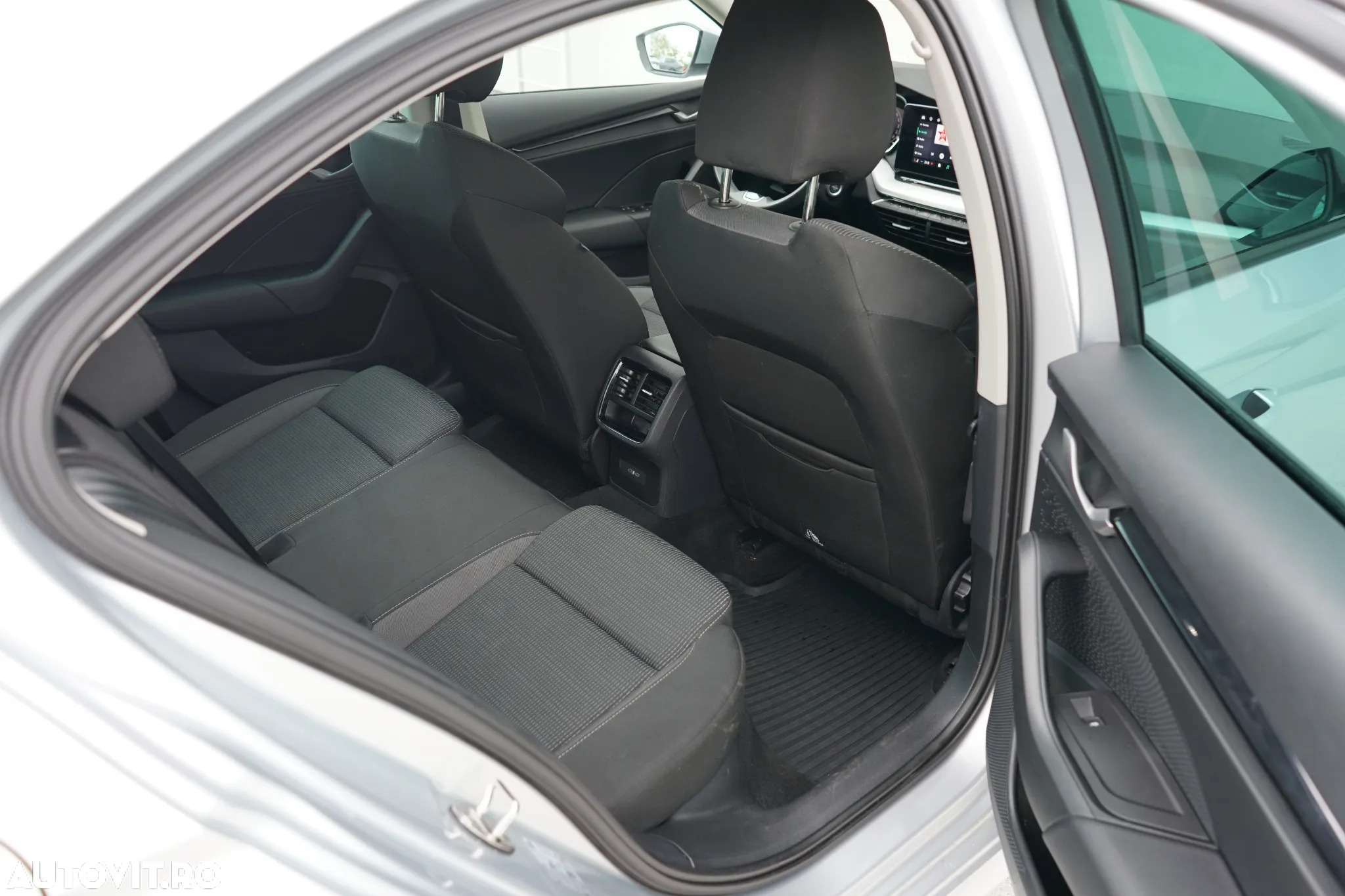 Skoda Octavia 2.0 TDI 150 CP DSG Selection - 26