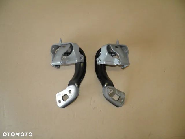 ZAWIAS TYLNEJ KLAPY AUDI A4 B8 KOMBI - 6