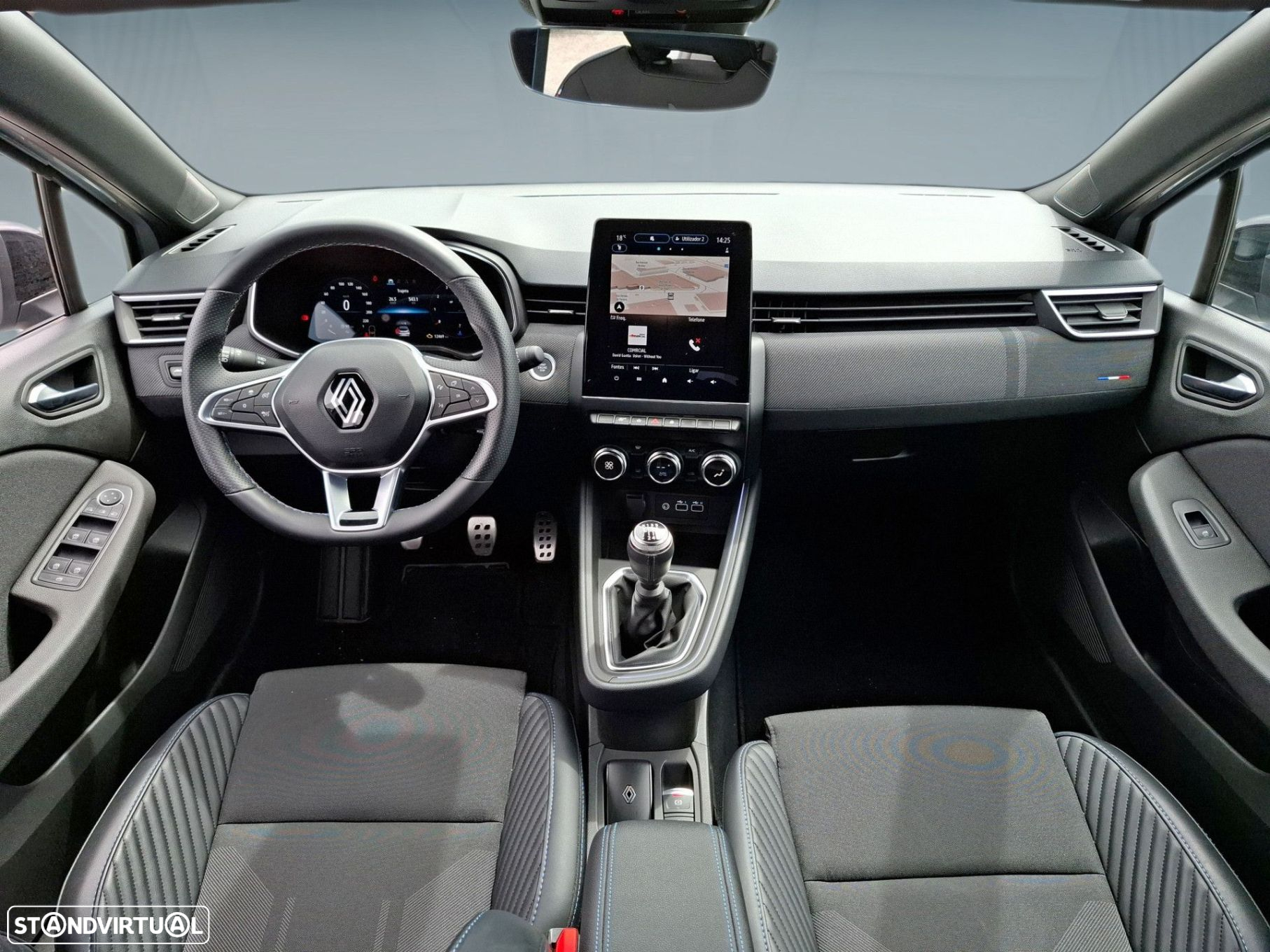 Renault Clio - 12